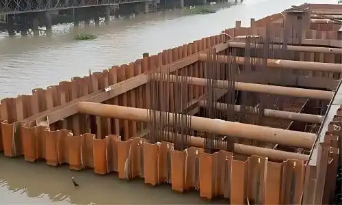 What are sheet piles used for in dams？
